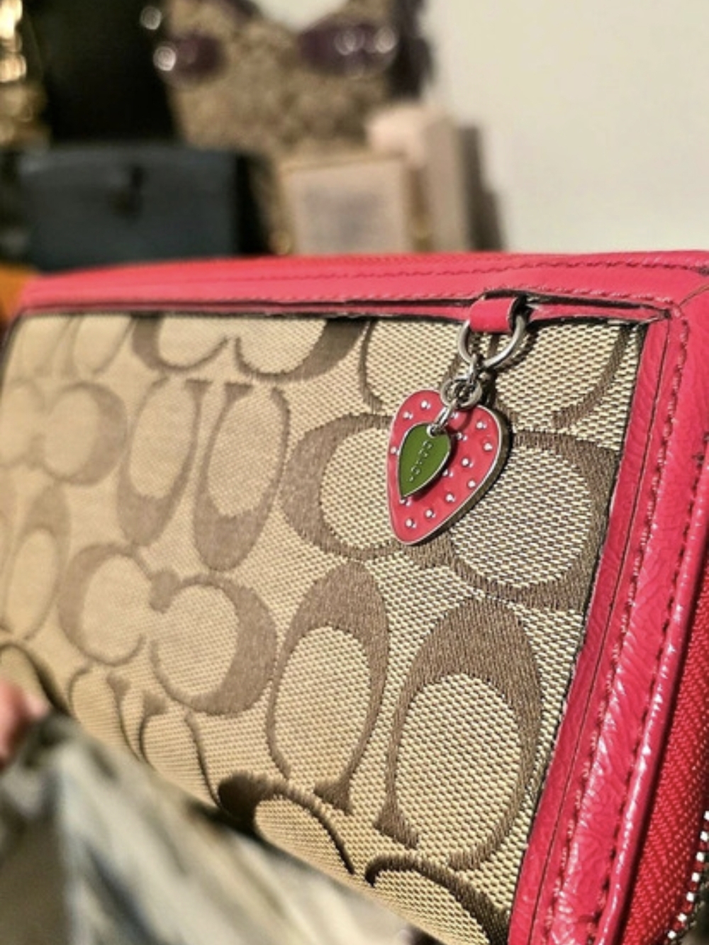 Coach Wallet - Picture 3 of 4